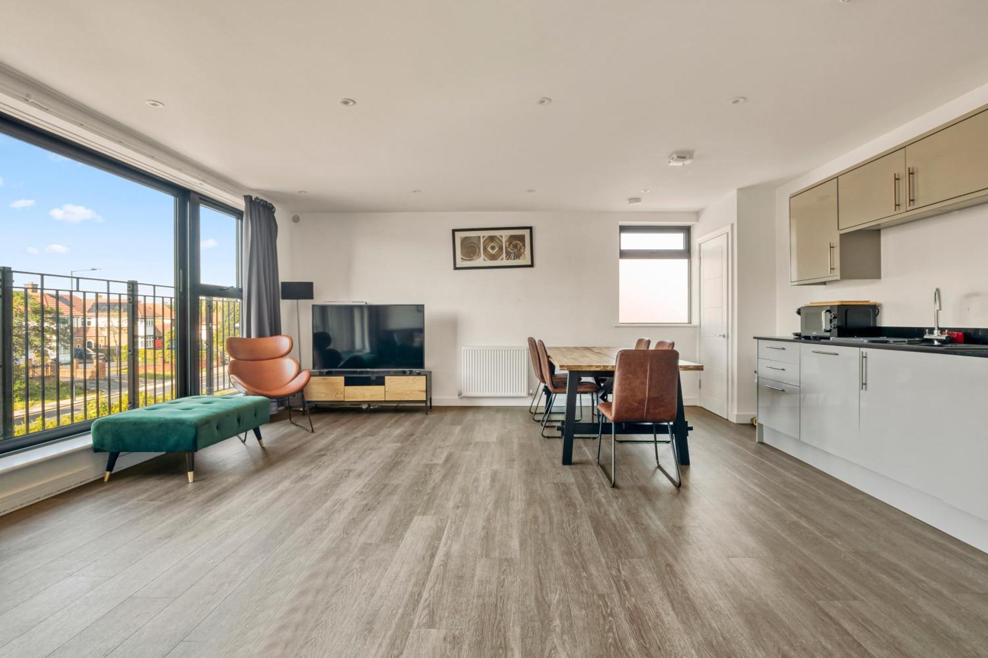 Апартаменты Modern Penthouse In Wembley Лондон Экстерьер фото